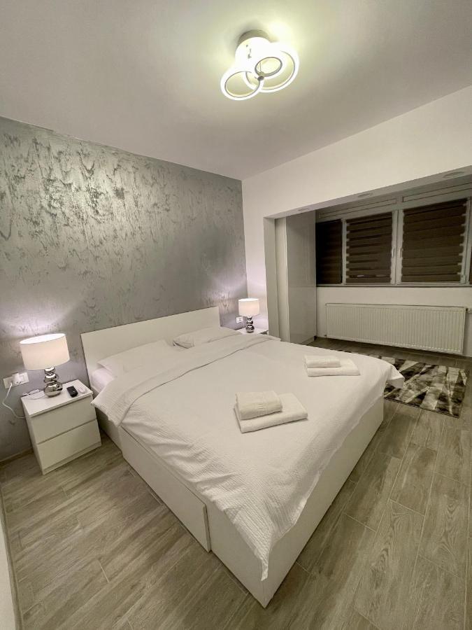 Timisoara Central Apartment New Parking !! Εξωτερικό φωτογραφία
